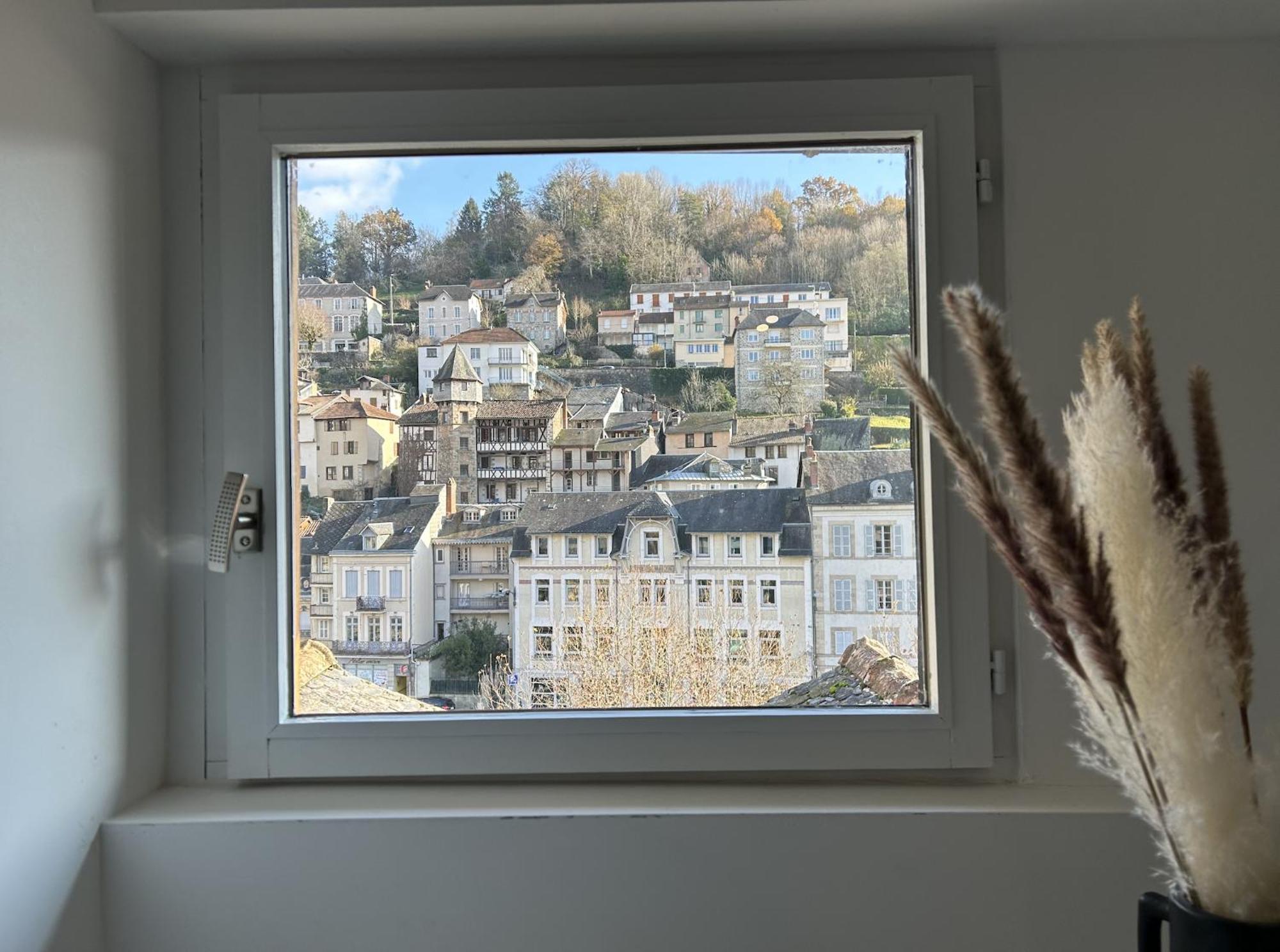Appartement Design & Calme - Au Centre De Tulle! Exteriör bild